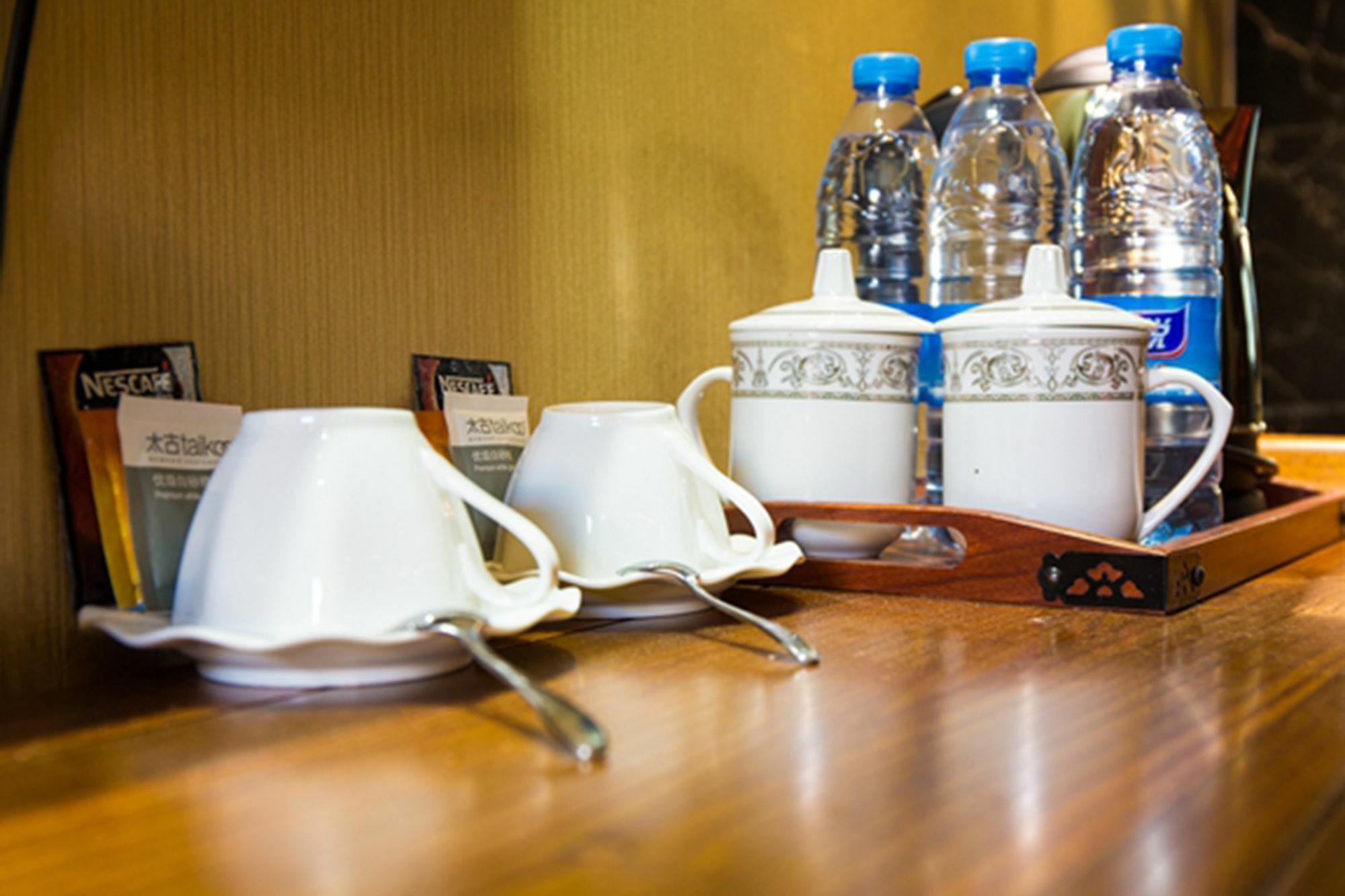 He Mu Ju Inn Zhongyi Branch Lệ Giang Ngoại thất bức ảnh